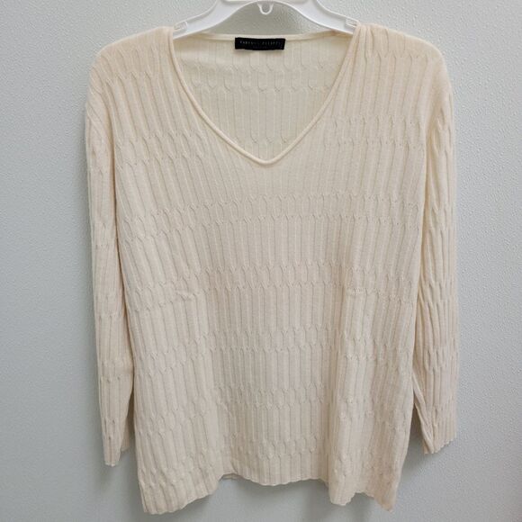 Fabiana Filippi Cream V Neck Cashmere 3/4 Sleeve Sweater Large - Picture 1 of 7
